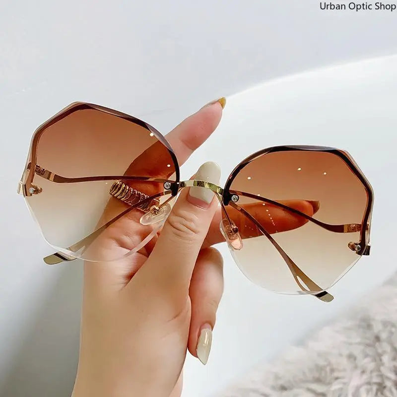XUH Women'S 3-Pack Oversized Frame Sunglasses - Classic Square Shape, Lightweight Durable Stainless Steel Frame, UV400 Tinted Shield Lenses, Large Face Fit, Summer Beach Fashion Eyewear, Tinted Lenses