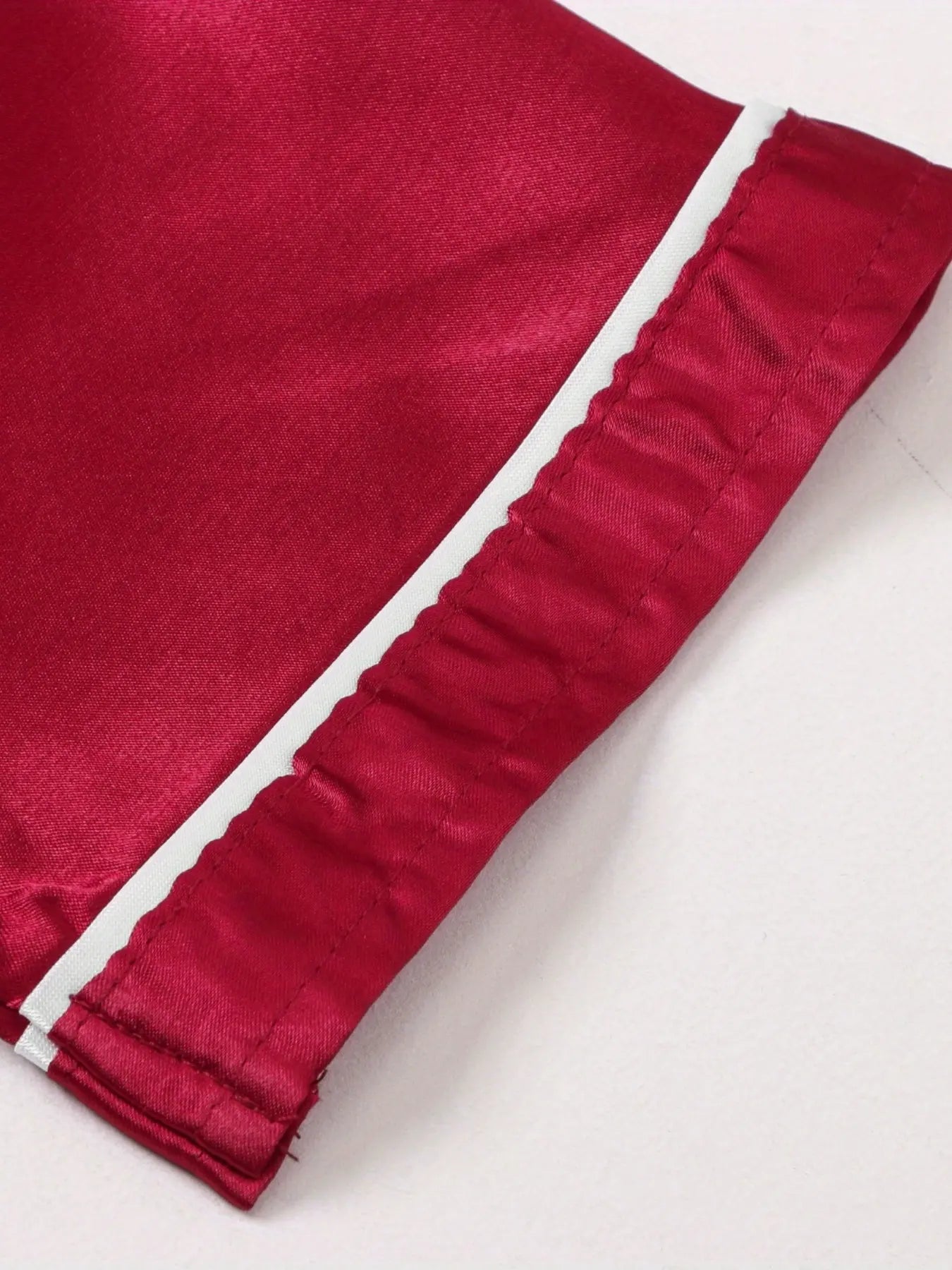 Girls' 2-Piece Collared Silk Satin Pajama Set, Summer Short-Sleeve Button-Down Sleepwear, Luxury Wine Red Loungewear for Kids, Collared Pajama Set