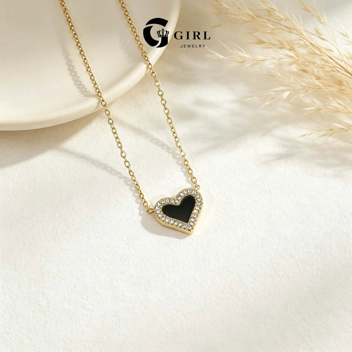 GGIRL 18K Gold Plated Resin Heart Shaped Stainless Steel Pendant Necklace with Zirconia Borders Unique for Women, Trendy Fashion Jewelry Gifts for Daily Wear Summer Beach Parties Holiday Birthdays Anniversaries Back to School Wedding Festivals Occasions