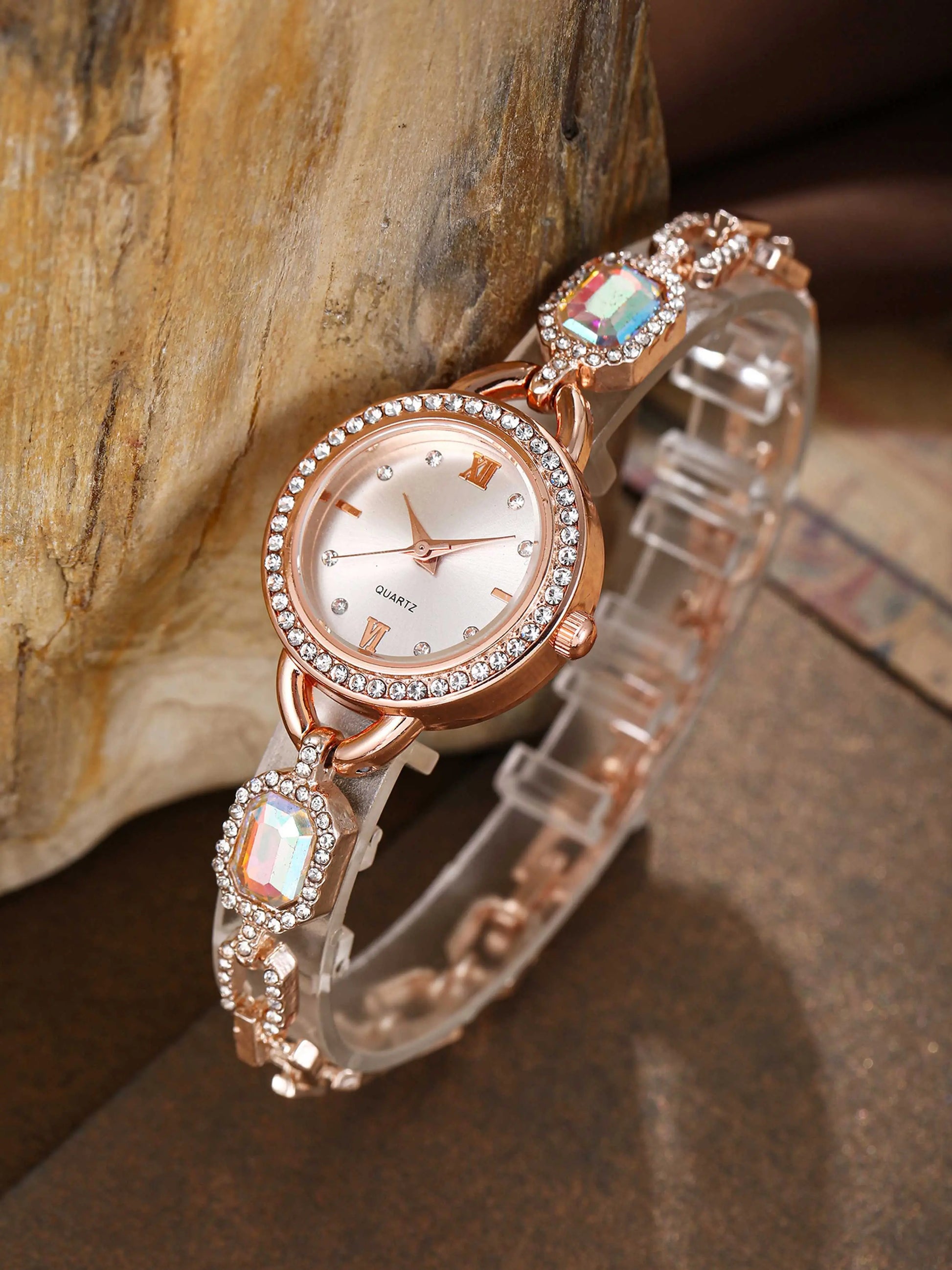 Luxury Fashion Quartz Watch with Artificial Diamonds, Analogue Quartz Watch, Modern Fashionable Wristwatch, Elegant Design for Daily Wear, Parties & Events, Perfect Gift Choice