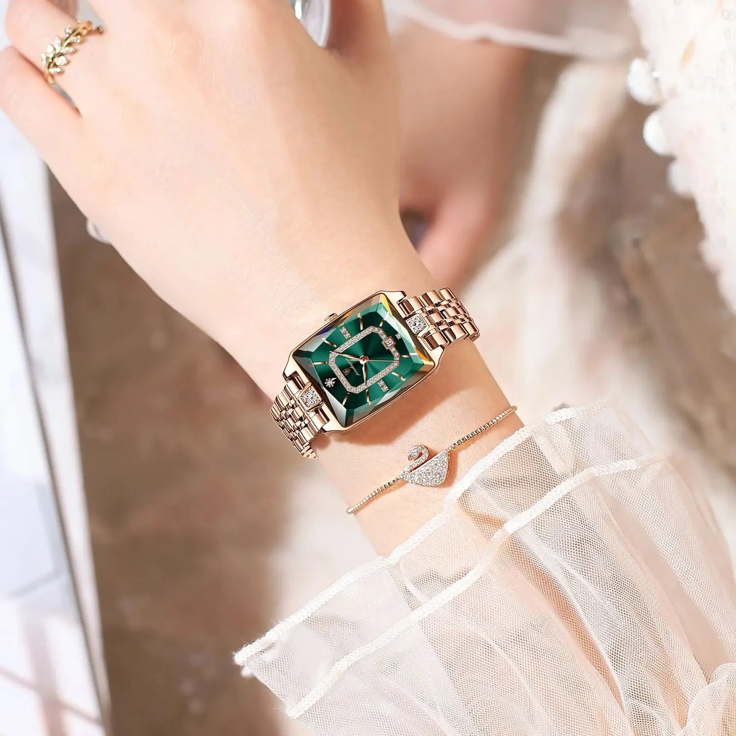 Luxury Woman Watch Waterproof Date High Quality Casual Ladies Wristwatch Stainless Steel Quartz Elegant Women'S Watches